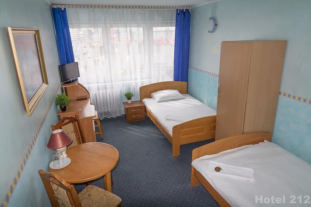 Hotel 212 Βαρσοβία Δωμάτιο φωτογραφία